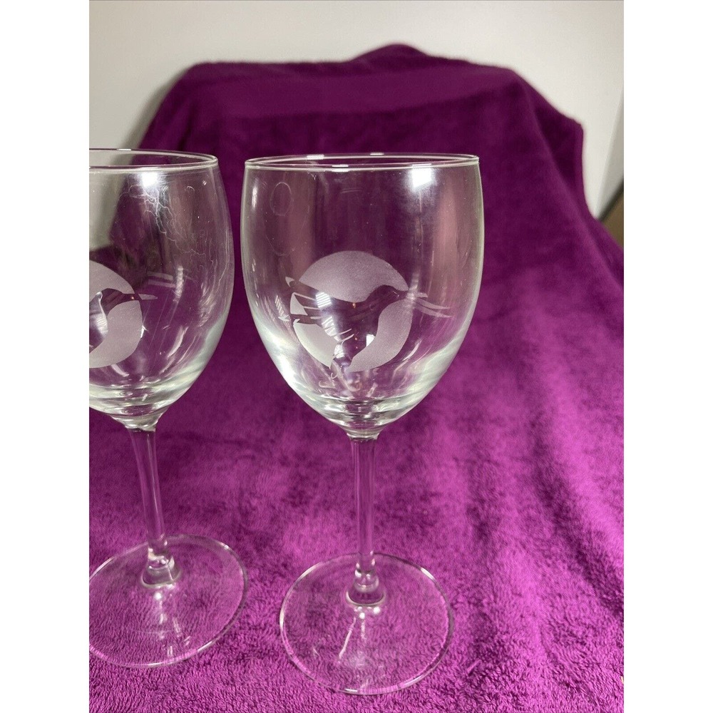 Set 2 Water Goblets in Hummingbird Vintage late 80s Frosted Stem 8 1/4"